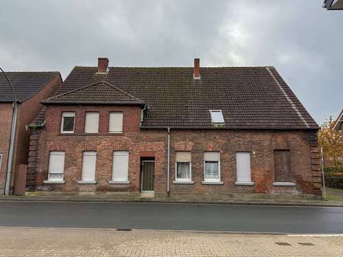 Foto - Haus zum Kaufen in Sendenhorst 399.000,00 € 252 m²