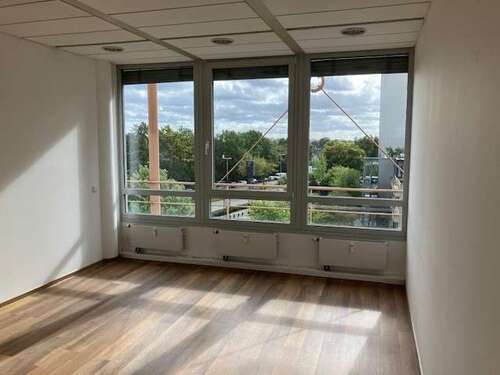 Foto - Büro in Düsseldorf 430,00 € 31 m²