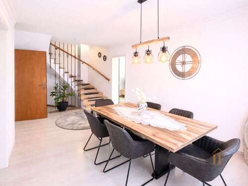 Foto - Haus zum Kaufen in Olching 824.990,00 € 160 m²