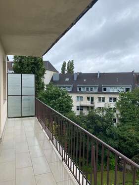 Foto - Wohnung zum Kaufen in Düsseldorf 315.000,00 € 76 m²