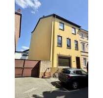 Haus zum Kaufen in Bonn 750.000,00 € 225 m²