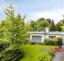 Haus zum Kaufen in Solingen 690.000,00 € 278 m²