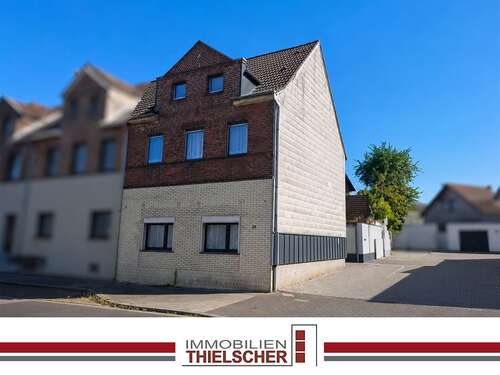 Foto - Haus zum Kaufen in Übach-Palenberg 179.000,00 € 178 m²