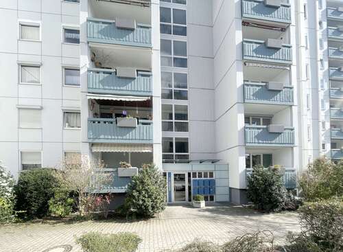 Foto - Wohnung zum Kaufen in Köln-Porz Mitte 231.600,00 € 90 m²