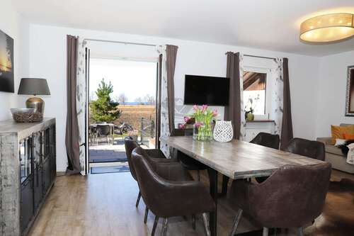 Foto - Wohnung zum Mieten in Chieming 1.600,00 € 90 m²