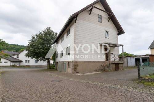 Foto - Haus zum Kaufen in Großalmerode 160.000,00 € 240 m²