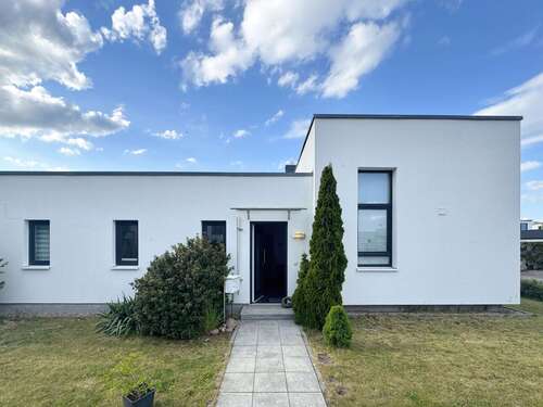 Foto - Haus zum Kaufen in Schwerin 449.000,00 € 105.39 m²