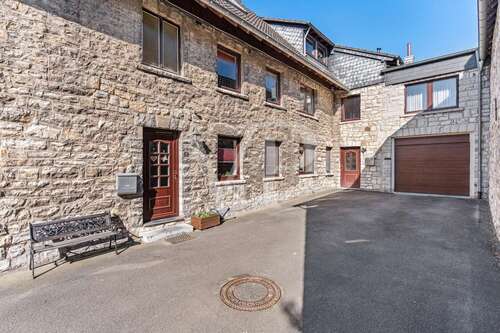 Foto - Haus zum Kaufen in Stolberg (Rheinland) Breinig 525.000,00 € 255 m²