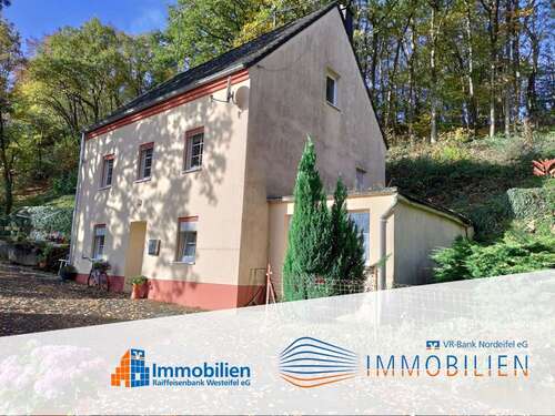Foto - Haus zum Kaufen in Pronsfeld 198.000,00 € 155 m²