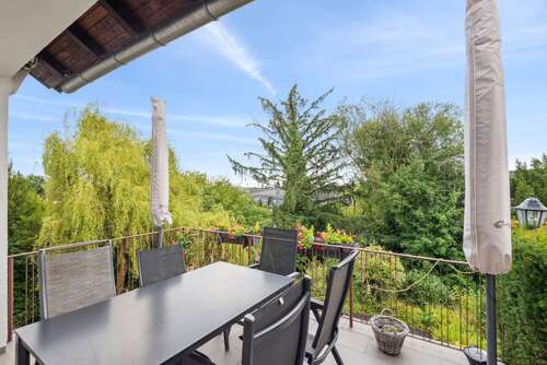 Foto - Haus zum Mieten in Hofheim 2.950,00 € 181.84 m²