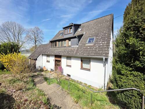 Foto - Haus zum Kaufen in Trechtingshausen 463.000,00 € 256 m²