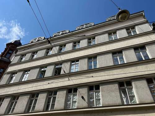 Foto - Wohnung zum Mieten in HalleSaale 390,00 € 47.18 m²