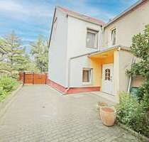 Haus zum Kaufen in Lutherstadt Wittenberg OT Pratau 49.000,00 € 148 m²