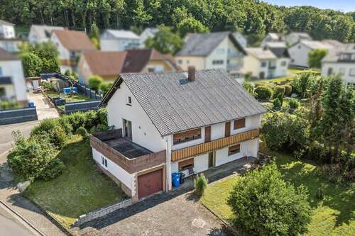 Foto - Haus zum Kaufen in Waldbrunn (Westerwald) 265.000,00 € 142 m²