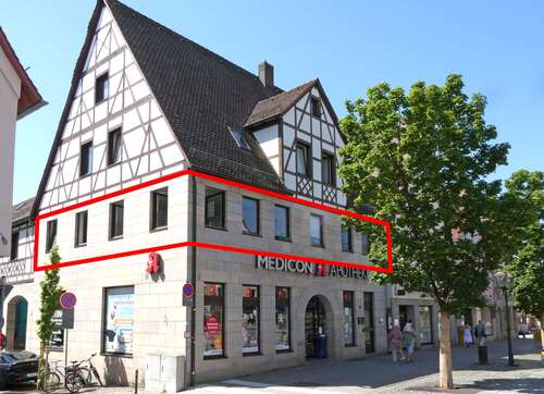 Foto - Büro in Lauf 1.800,00 € 213 m² - 1.800,00&nbsp;EUR Kaltmiete, ca.&nbsp; 213,00&nbsp;m&sup2;