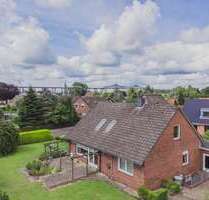 Haus zum Kaufen in Osterrönfeld 320.000,00 € 139.29 m²