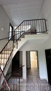 Foto - Haus zum Kaufen in Duisburg Neumühl 699.000,00 € 176.99 m²