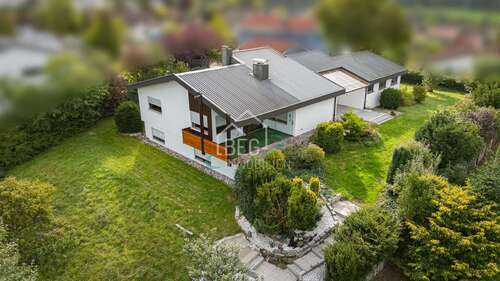 Foto - Haus zum Kaufen in Crailsheim Wittau 649.000,00 € 213.61 m²