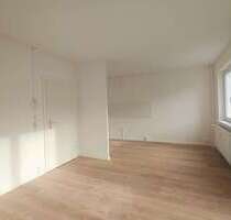 Wohnung zum Mieten in Halle 900,00 € 118 m²