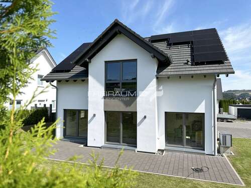 Foto - Haus zum Kaufen in Bestwig 579.000,00 € 143.05 m²