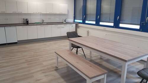 Foto - Büro in Kelsterbach 300,00 € 19.98 m²