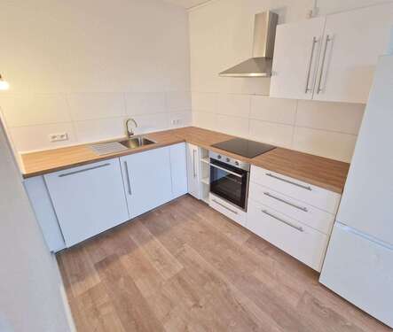 Foto - Wohnung zum Mieten in Halle 650,00 € 81 m²