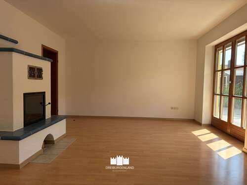 Foto - Wohnung zum Mieten in Salzweg 950,00 € 105 m²