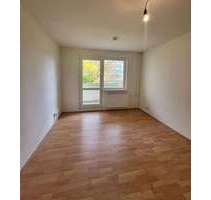 Wohnung zum Mieten in Rötha 300,00 € 32.5 m²