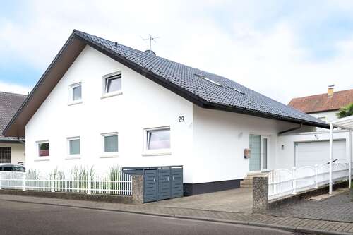 Foto - Haus zum Kaufen in Sandhausen 1.150.000,00 € 195 m²