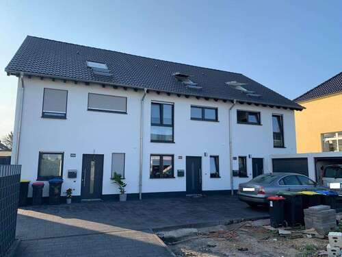 Foto - Haus zum Kaufen in Krefeld 489.999,00 € 160 m²