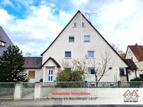 Foto - Haus zum Kaufen in Lauf 298.000,00 € 104.92 m²