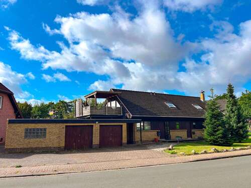 Foto - Haus zum Kaufen in Oldenburg 389.000,00 € 219 m²