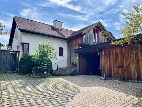 Foto - Haus zum Kaufen in Feldafing 1.690.000,00 € 235 m²