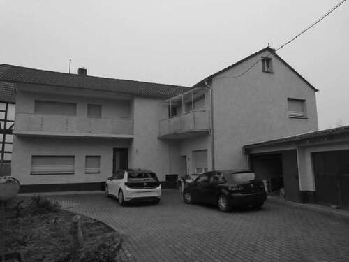 Foto - Haus zum Kaufen in Hasselroth 550.000,00 € 343 m²