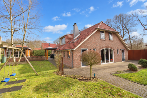 Foto - Haus zum Kaufen in Uplengen 449.000,00 € 240 m²