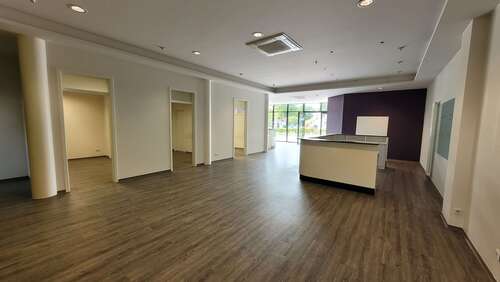 Foto - Büro in Bergisch Gladbach 1.917,00 € 193 m²
