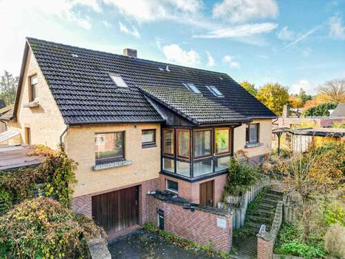 Foto - Haus zum Kaufen in Hambühren 285.000,00 € 232 m²