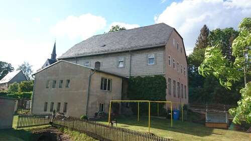 Foto - Haus zum Kaufen in Großschirma 89.000,00 € 261 m²