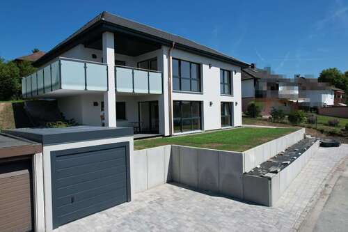 Foto - Haus zum Kaufen in Himmelkron 875.000,00 € 210 m²