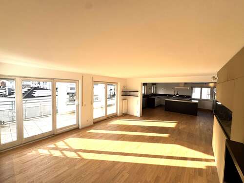 Foto - Wohnung zum Mieten in Bad Soden 2.000,00 € 134 m²