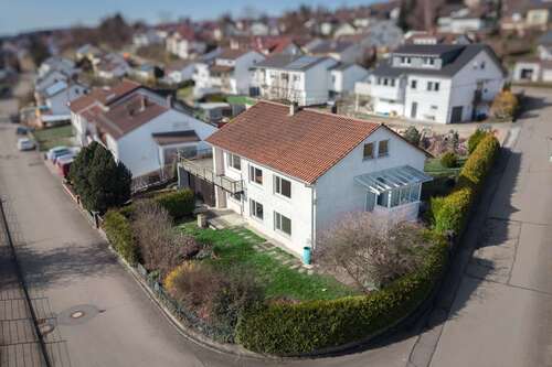 Foto - Haus zum Kaufen in Allmendingen 299.000,00 € 170.31 m²