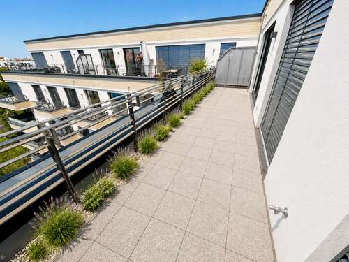 Foto - Wohnung zum Mieten in Berlin 2.100,00 € 79.99 m²