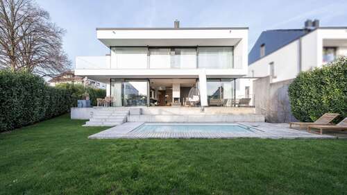 Foto - Haus zum Kaufen in Bietigheim-Bissingen 2.390.000,00 € 366 m²