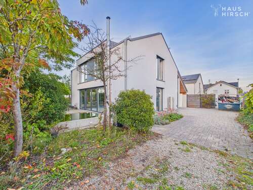 Foto - Haus zum Kaufen in Pürgen 1.099.000,00 € 175 m²