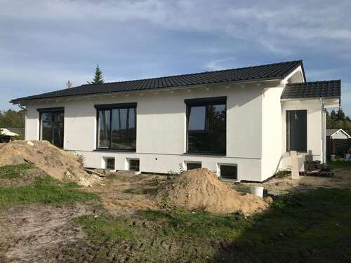 Foto - Haus zum Kaufen in Sassenburg 249.000,00 € 270 m²