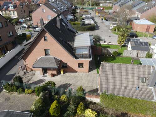 Foto - Haus zum Kaufen in Düsseldorf 639.000,00 € 140 m²