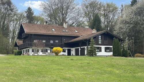 Foto - Haus zum Kaufen in Schöllnach 749.000,00 € 282.88 m²