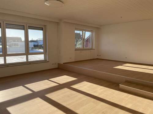 Foto - Wohnung zum Mieten in Obertraubling 1.250,00 € 139 m²