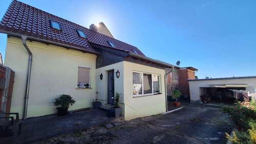 Foto - Haus zum Kaufen in Seegebiet Mansfelder Land 144.000,00 € 120 m²