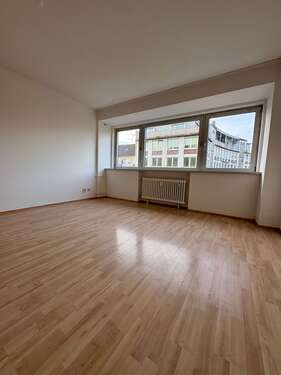 Foto - Wohnung zum Mieten in Düsseldorf 782,40 € 65.2 m²